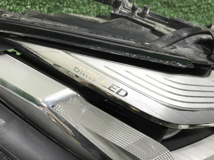 Битая Фара правая BMW 5er G30 (2020-2023) LED