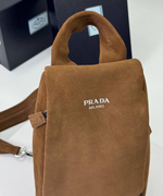 Сумка-слинг Prada