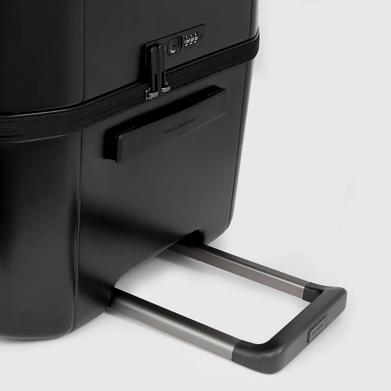 Чемодан транк большой PQ-Light BV5213PQL/Nero opaco