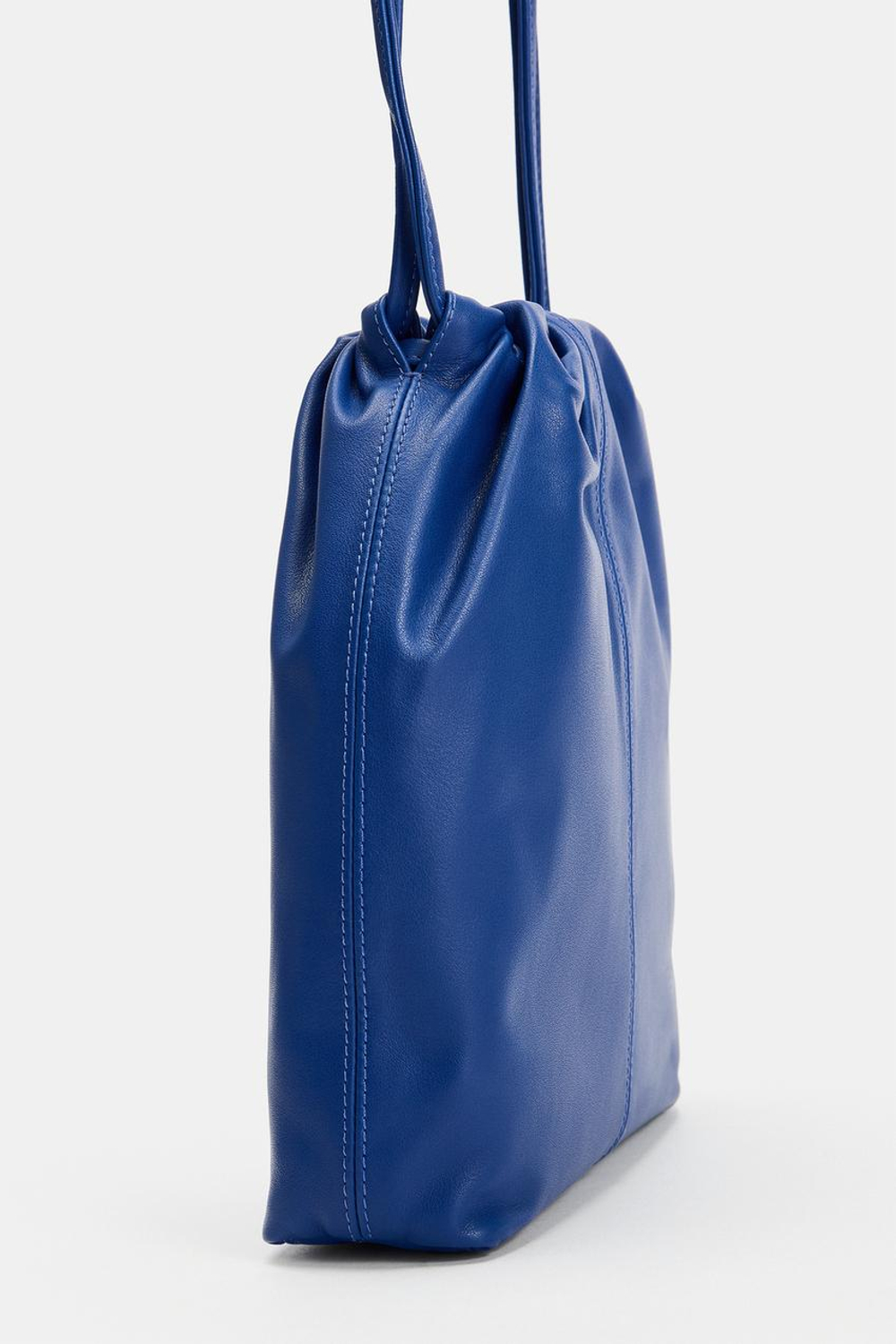 ZARA КОЖАНАЯ СУМКА СО СБОРКАМИ, СИНИЙ