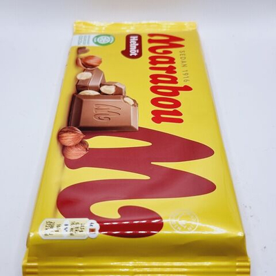 Шоколад Marabou молочный с цельным жареным фундуком 200 г (Швеция)