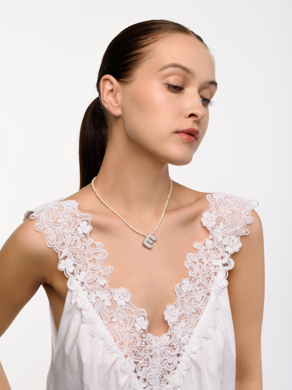 Колье "Words Shine Pearl E" Silver