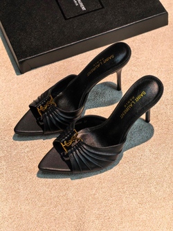 Туфли лодочки Yves Saint Laurent