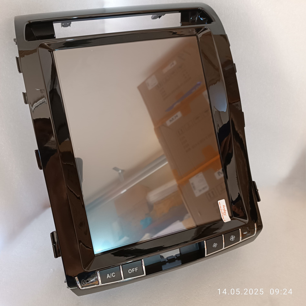 Установочный комплект для TOYOTA Land Cruiser 200 2007-2015 Elegance  KUBERG ZF-1220-Q6