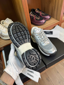 Кроссовки Chanel