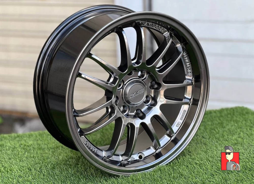 Комплект дисков Rays RE30 15x7 et35 4x100/4x114.3