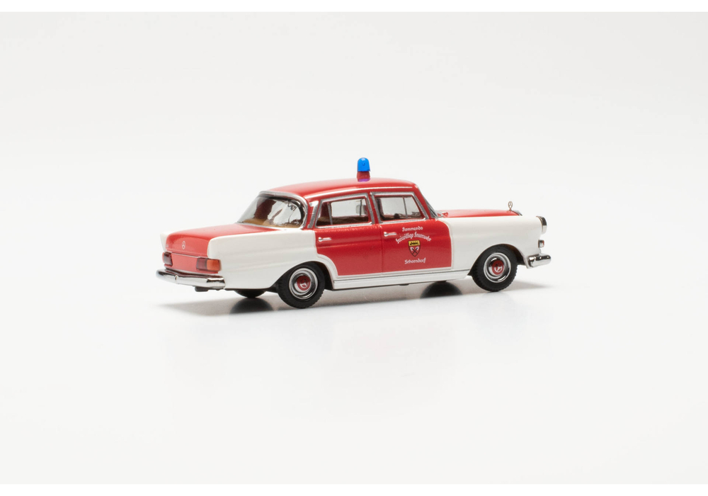 Автомобиль Mercedes-Benz 200 "Feuerwehr Schorndorf"