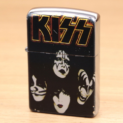 Зажигалка сувенирная KISS (шелкография)