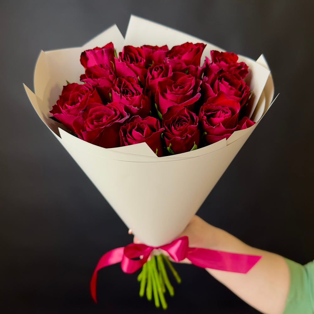 Flower bouquet of 15 Kenyan red roses