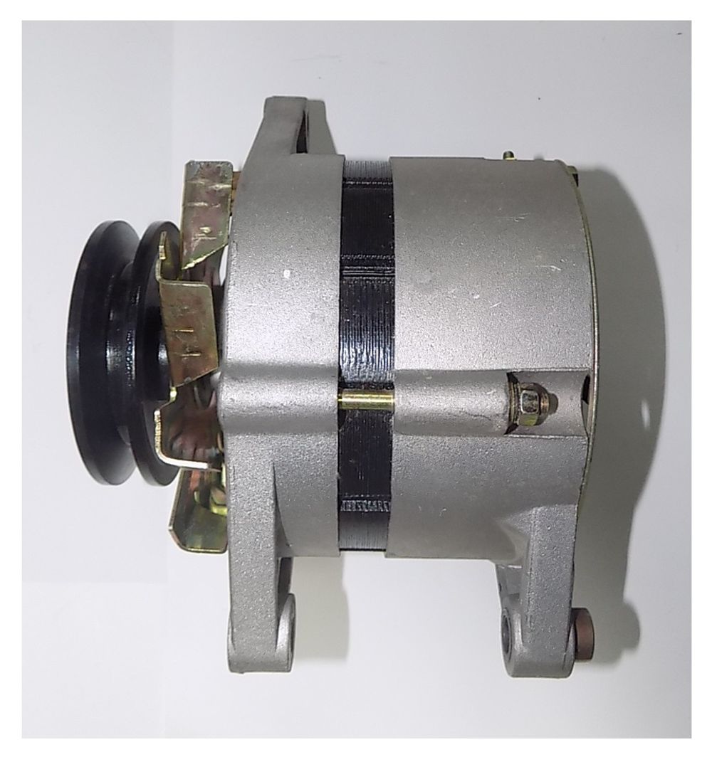 Генератор зарядный TDQ 20 4L (D=90/1B) /Battery charging generator