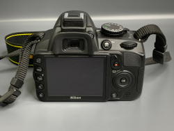Nikon D3100 Kit 18-55 mm