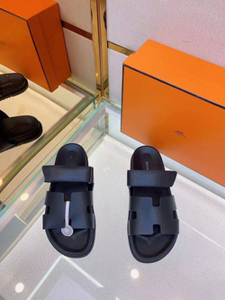 Шлепанцы Hermes
