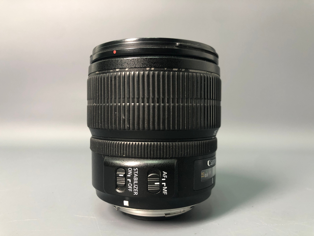Canon EF-S 15-85mm 3.5-5.6 IS USM