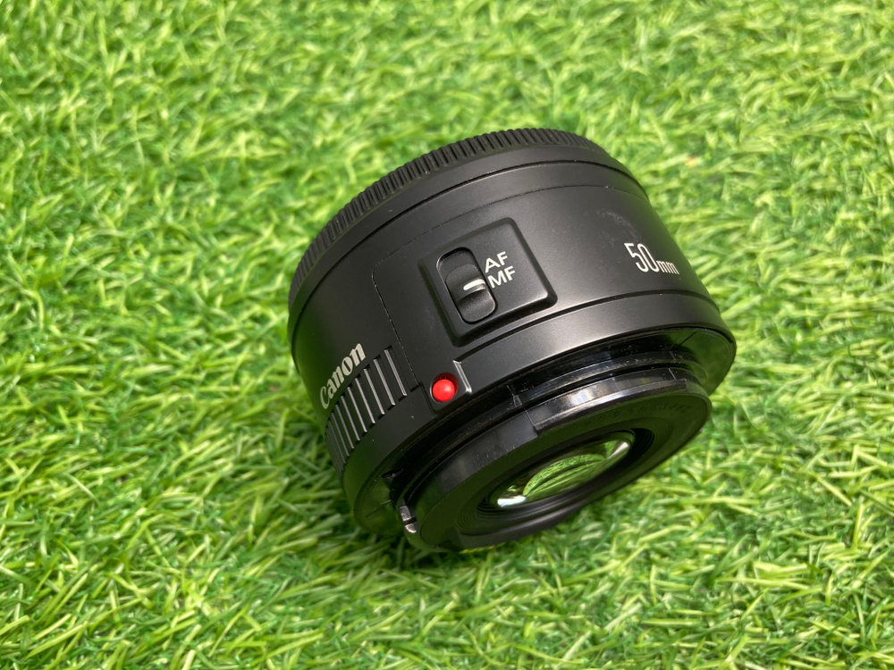 Canon EF 50mm 1.8 II