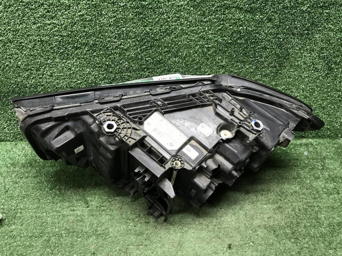 Битая Фара правая BMW 5er G30 (2020-2023) LED