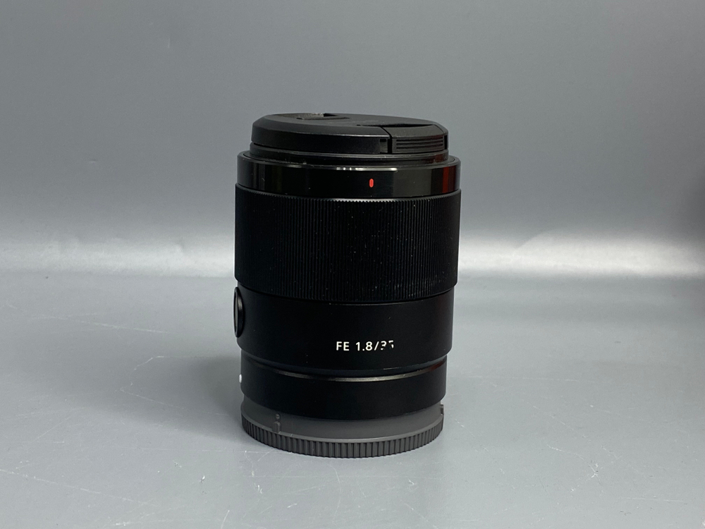 Sony FE 35mm f/1.8