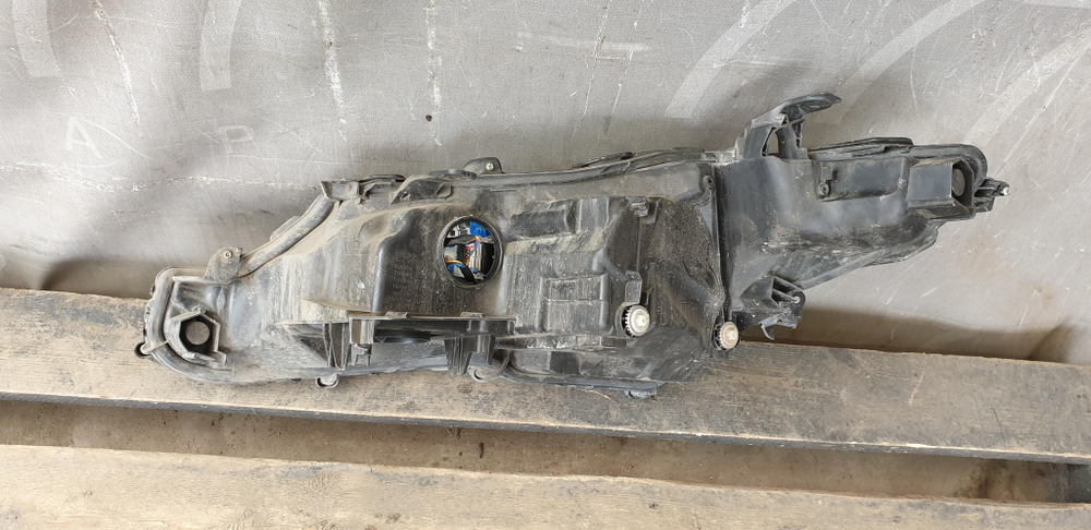 Фара праваяLED Toyota Camry (XV70) 17-21 Б/У Оригинал 8114533E11
