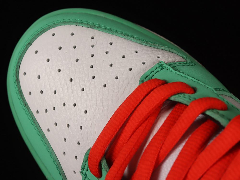 Nike SB Dunk Low Heineken