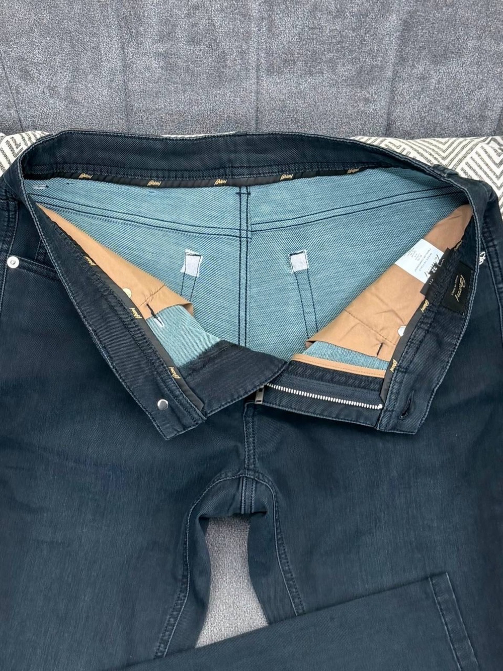 Джинсы Brioni