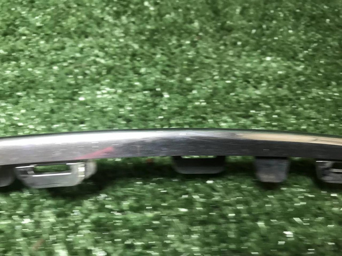 Молдинг переднего бампера Mercedes V w447 (14-нв)