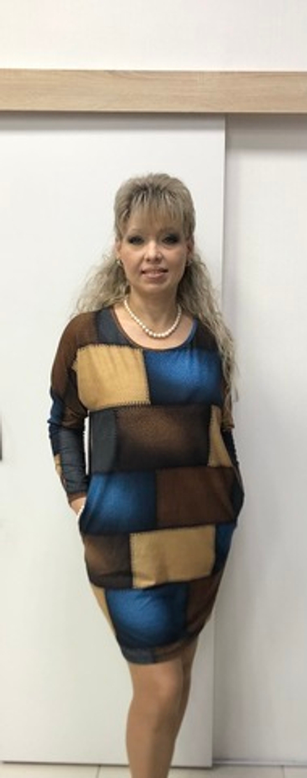 Туника в крупную клетку, зауженная к низу
