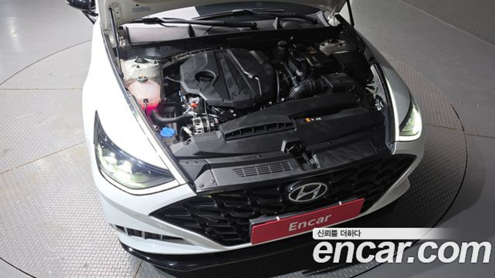 Hyundai Sonata 2.0 — 2023