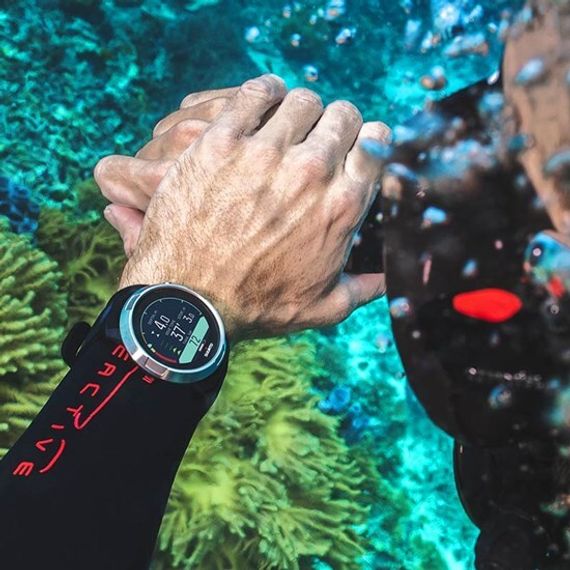 Декомпрессиметр Suunto D5 черно-серебристый