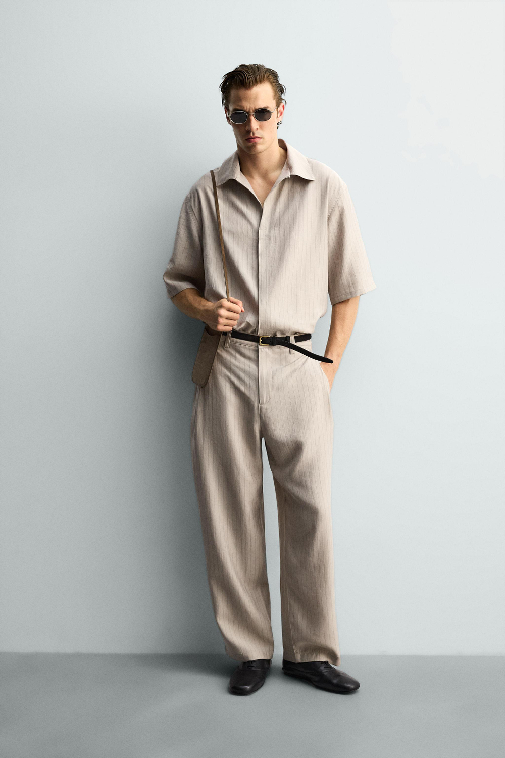 РУБАШКА RELAXED FIT ИЗ СТРУЯЩЕЙСЯ ТКАНИ — ZARA · 4364/653
