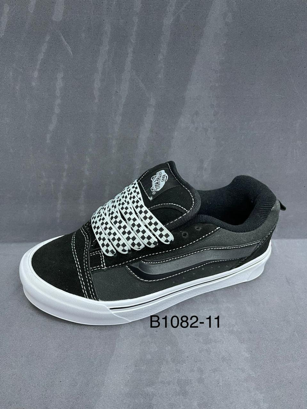 Кроссовки по 8 пар (36-41)р. / B1082/11
