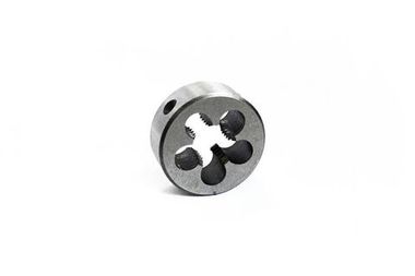 Плашка M16x2.0, в пластиковом футляре RockForce##Rock FORCE RF-DIE16x2