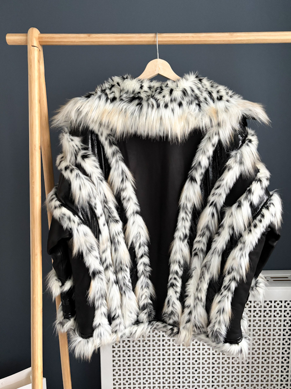 Натуральная дубленка Giambasita Valli & H&M, M
