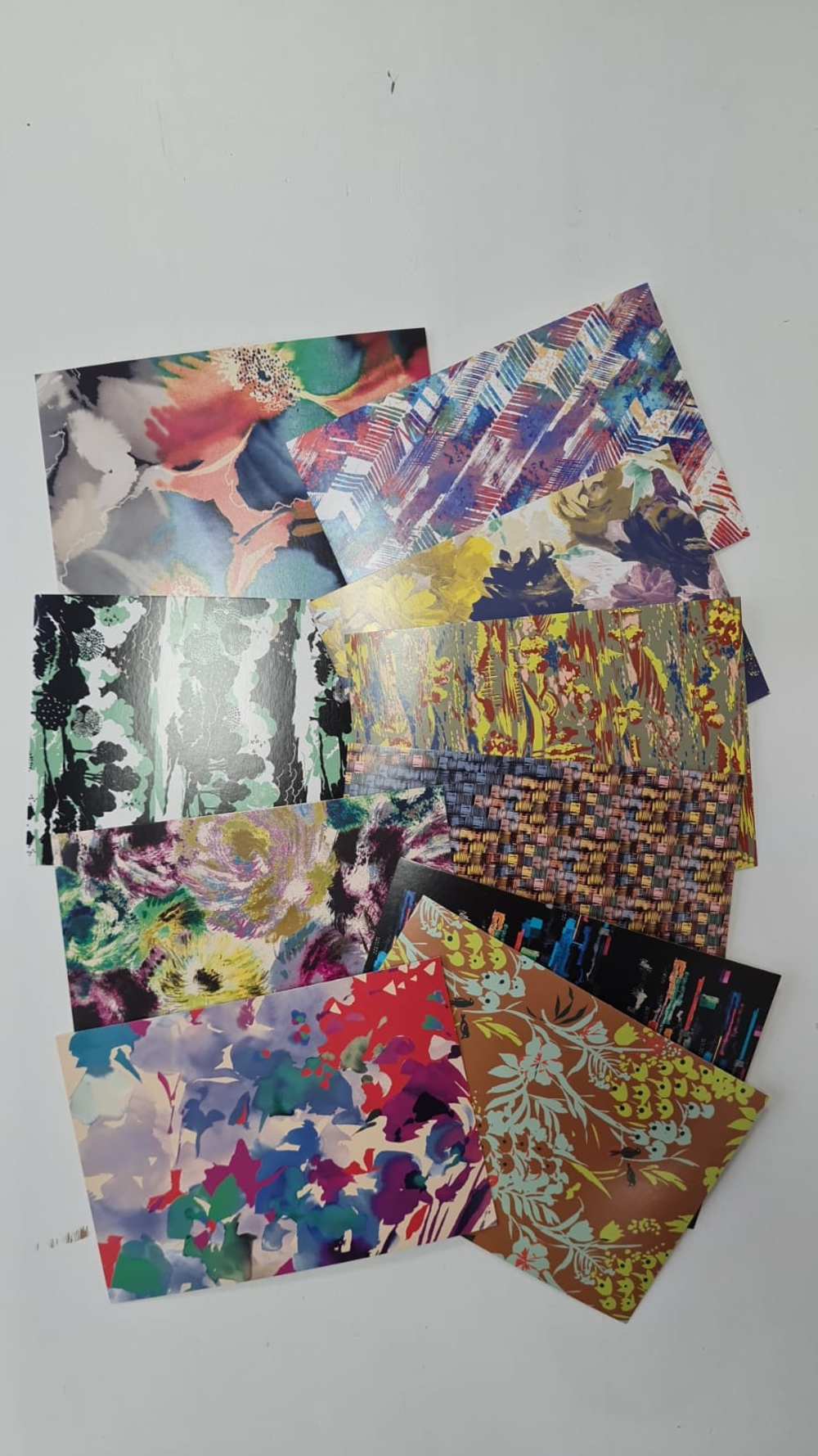 Pattern Box: 100 Postcards by Ten Contemporary Pattern Designers