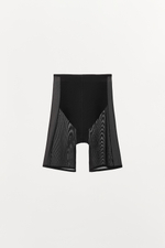 ШОРТЫ-ВЕЛОСИПЕДКИ ИЗ ПОЛИАМИДА С СЕТЧАТЫМИ ВСТАВКАМИ — ZARA