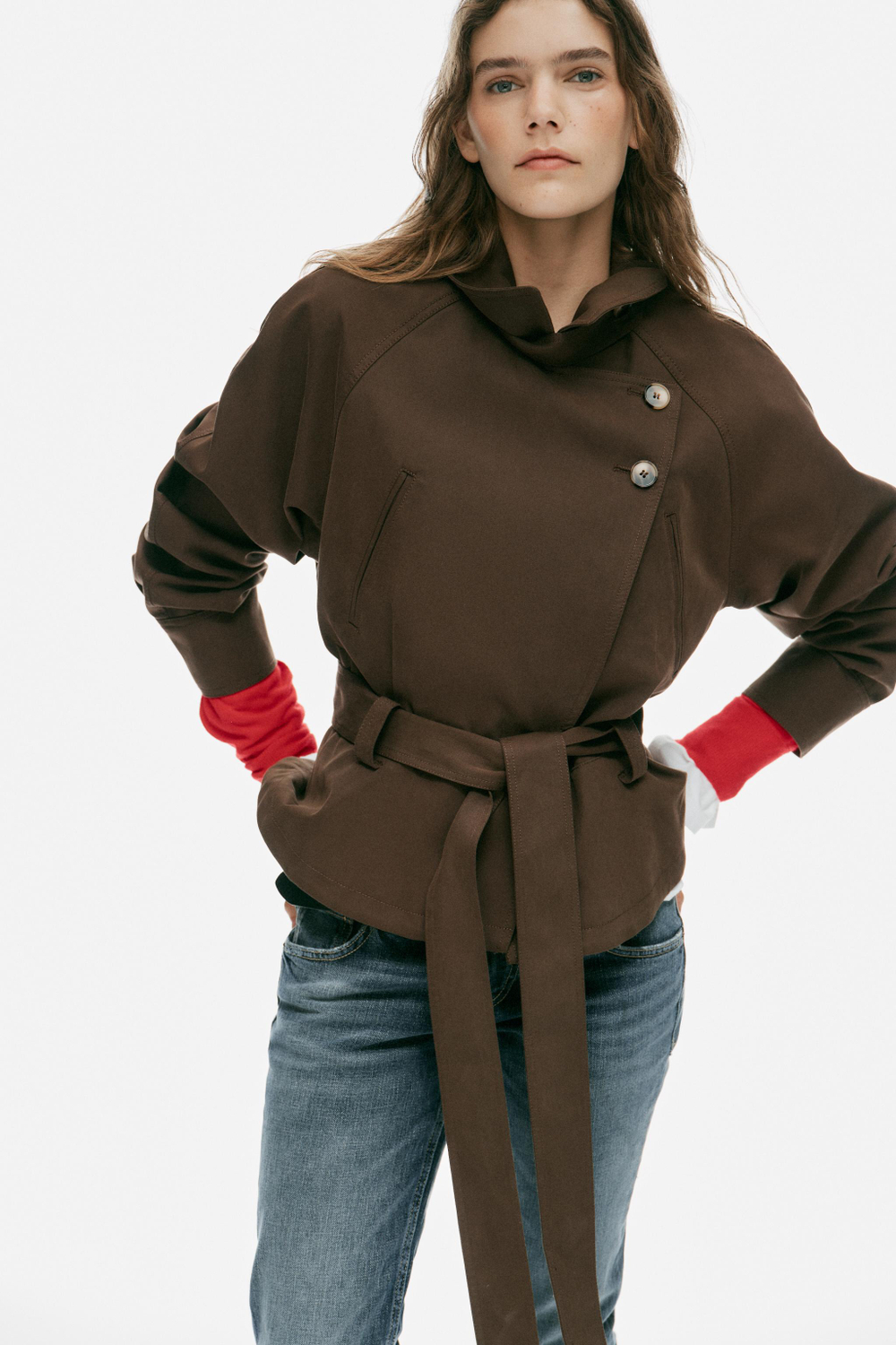 ZARA УКОРОЧЕННЫЙ ДВУБОРТНЫЙ ТРЕНЧ, КОРИЧНЕВЫЙ