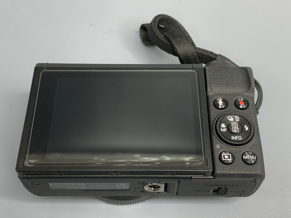 Canon G7X Mark III