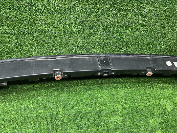 Фонарь крышки багажника Porsche Cayenne 3 (17-23)