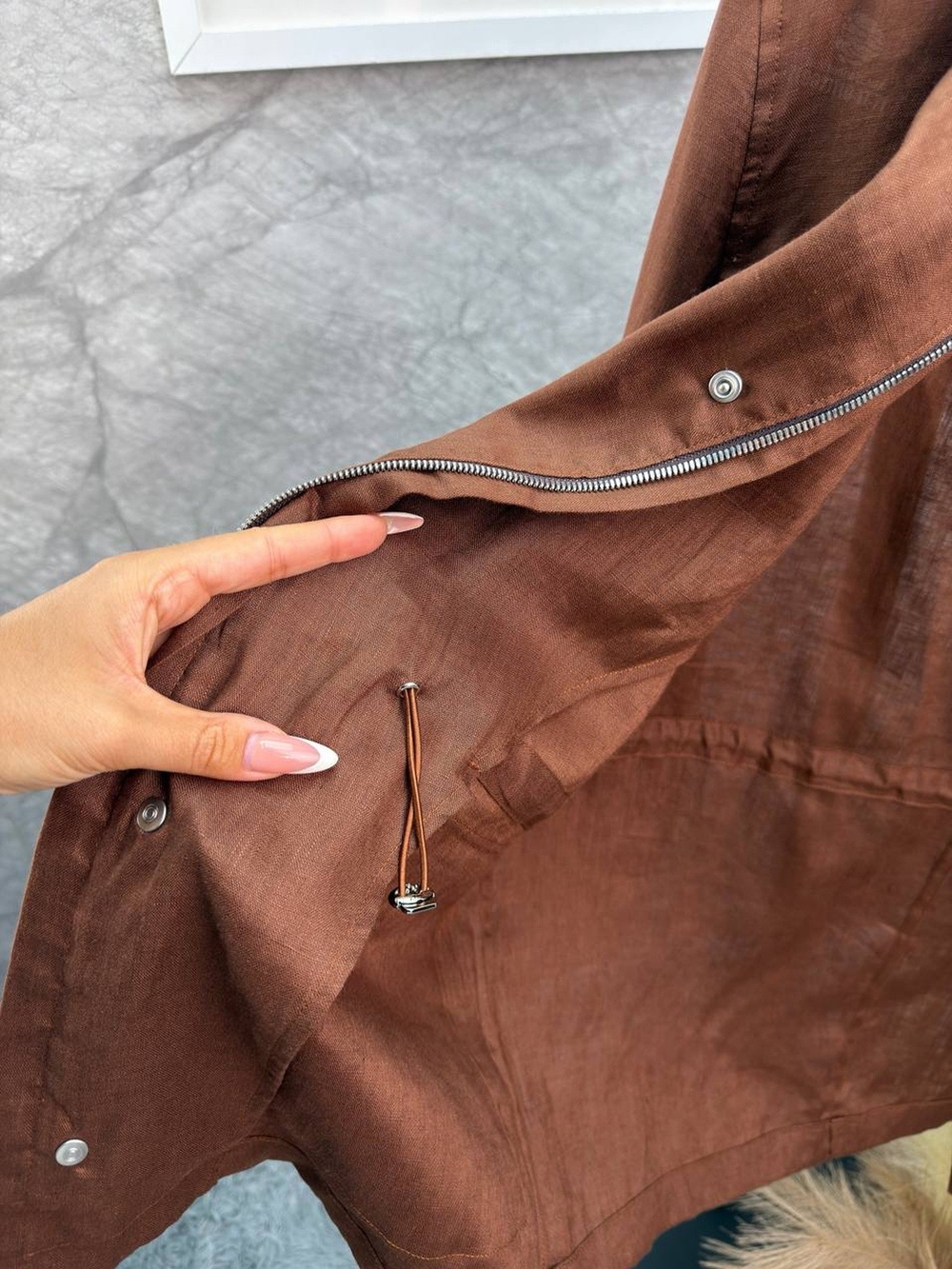 Льняная ветровка Kiton