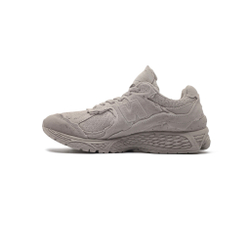 Гипсовая фигура New Balance 2002r by Nikita Trik "Concrete Grey"