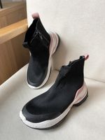 Кроссовки Zara