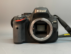 Nikon D5100 Body 38.492 кадров