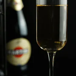 Бокал-флюте для шампанского 225 мл "Festival Optical" d 5 см h23,5 см P.L. - BarWare [6]