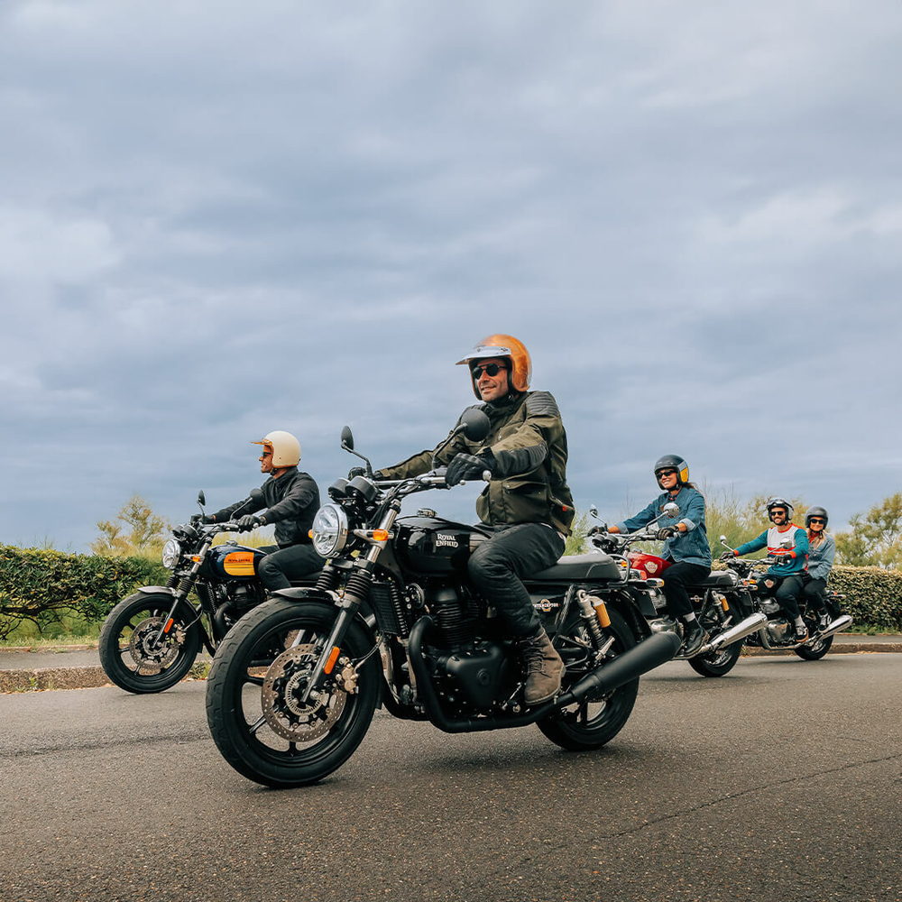 Royal Enfield Interceptor 650 Black Ray (Black Alloy) 2025