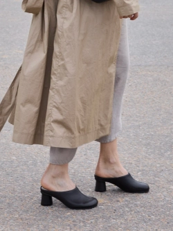 Мюли женские FLIP HEEL DARK