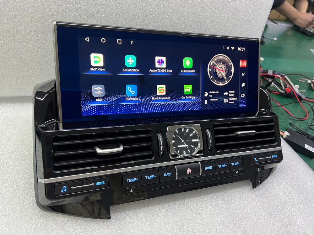 Установочный комплект для TOYOTA Land Cruiser 200 10.2015+ top  KUBERG ZH-T1269
