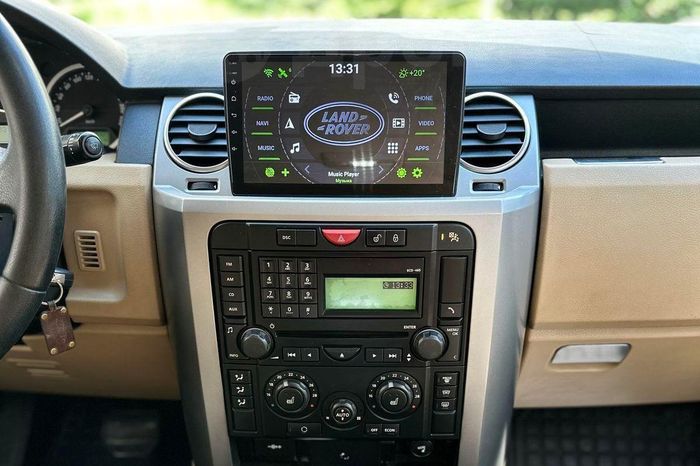 Магнитола для Land Rover Discovery 3 2005-2009 (круглые углы) - Vaycar VA99-0010-2K на Android 13, Быстрая, 2K QLED, CarPlay,4G SIM-слот