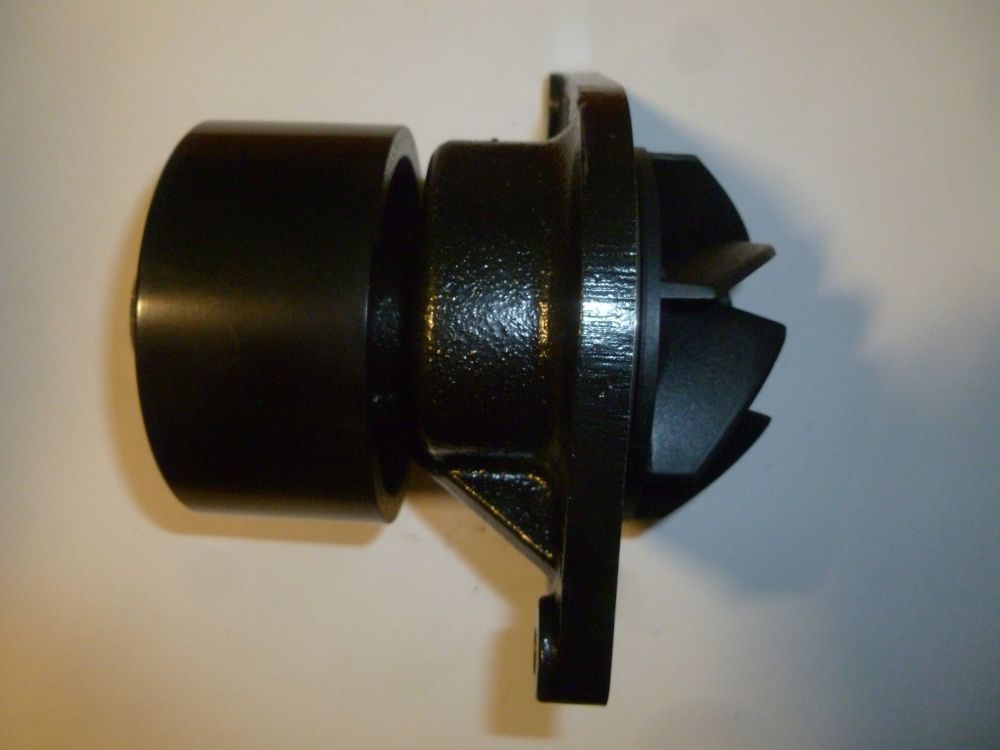 Насос водяной SDEC SC7H250D2;TDS 168 6LTE/Water pump (S00003086+03)