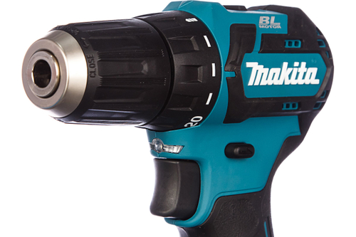 Аккумуляторная дрель-шуруповерт Makita CXT DF332DZ