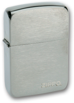 Легендарная классическая американская бензиновая широкая зажигалка ZIPPO Classic Black Matte™ черная матовая из латуни и стали ZP-24485