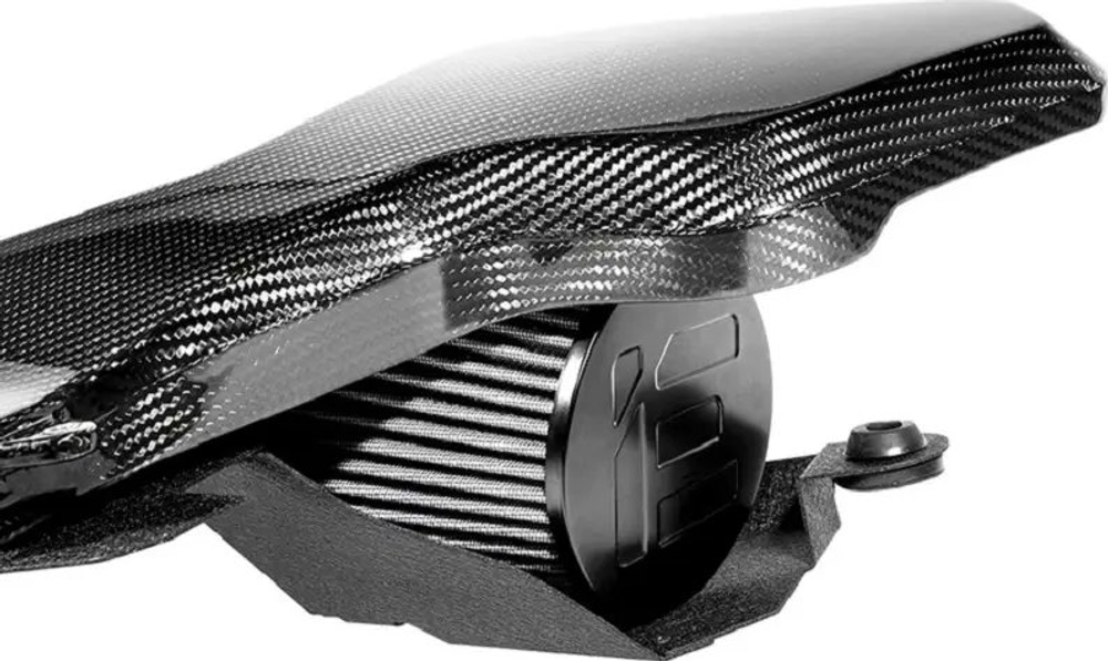 Система холодного впуска IE VW/Audi/Seat/Skoda Cupra 1.8/2.0 TSI EA888 MQB Cold Air Intake - With Carbon Fiber Lid (фильтр с пропиткой)