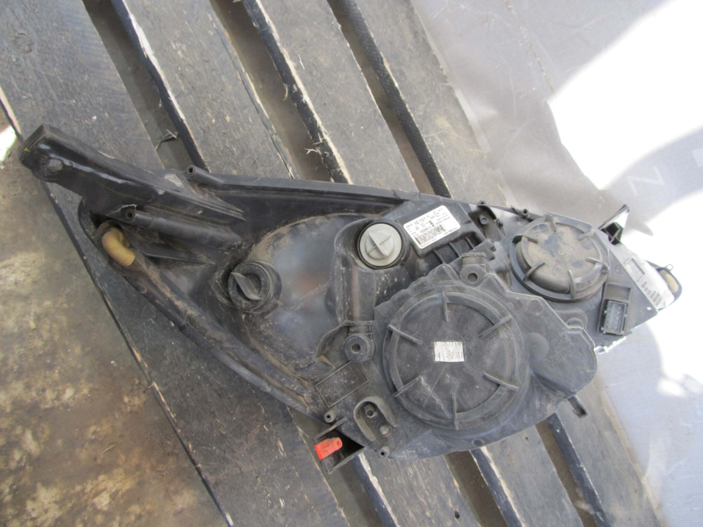 Фара левая Opel Meriva B (S10) 10-14 Б/У  13286612